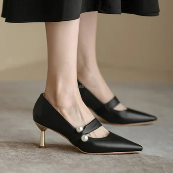 Beyaz Fransız Yüksek Topuklu Kadın 2022 yeni Bahar Peri Tarzı düğün Ayakkabı Niş High-end İnci tek Ayakkabı Resmi Kadın Ayakkabı