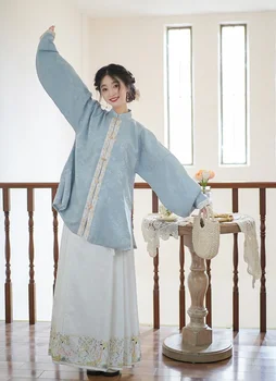 Ming Hanedanı Hanfu Standı Yaka Büyük Üst Jakarlı At Yüz Etek Günlük Mamian Etek Antik Kostüm Geleneksel Giyim